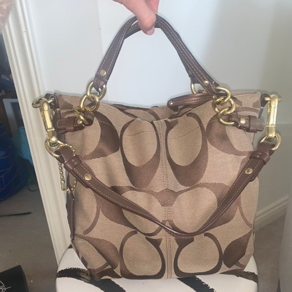 Authentic Coach Purse - Picture 1 of 8